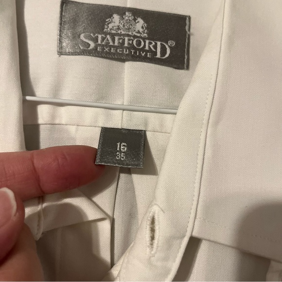 White Button Down Long Sleeve Business / Suit Shirt, Size 16 35, Has Pocket - Picture 6 of 6